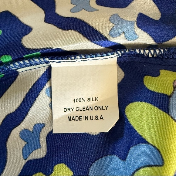 Alice & Trixie Blue Green Vibrant Off Shoulder 100% Silk Blouse Size XS - Picture 4 of 4